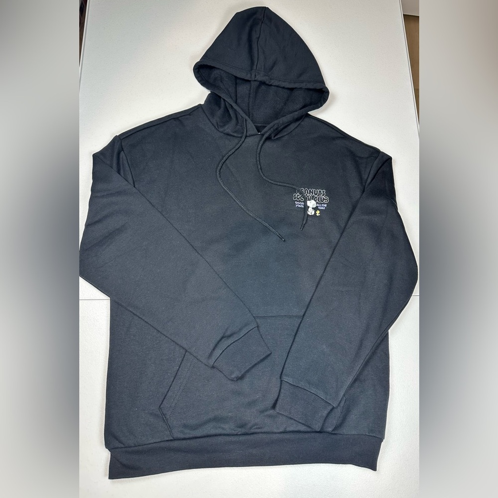 New‎ Peanuts 1950 Social Club Hoodie Black Snoopy Sweatshirt Adult Size Medium